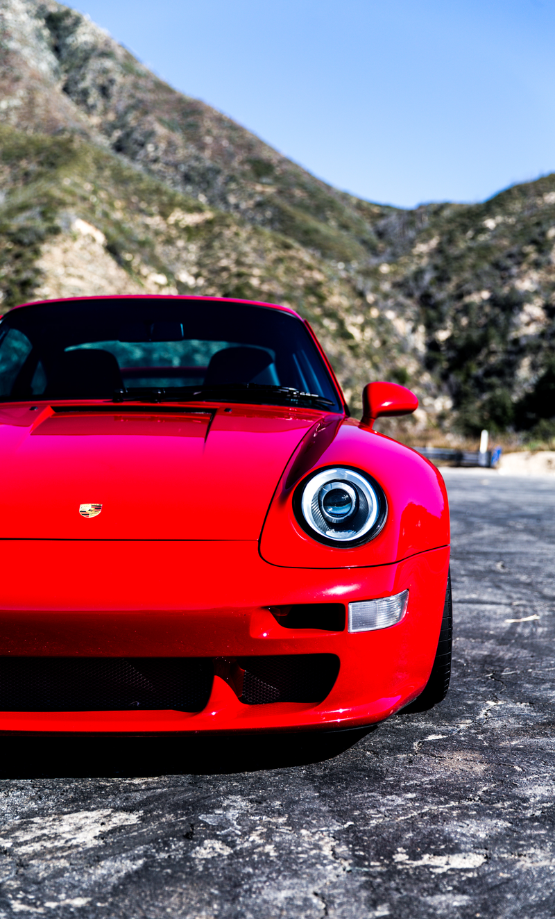 Illustration for article titled The $500,000 Gunther Werks 400R Is Like Porsche's Greatest Hits In One Car